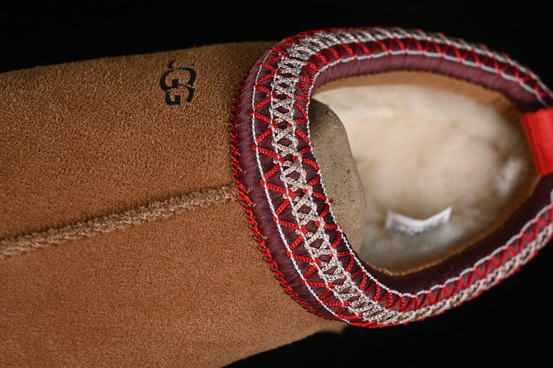 UGG – Tazz Brown Red