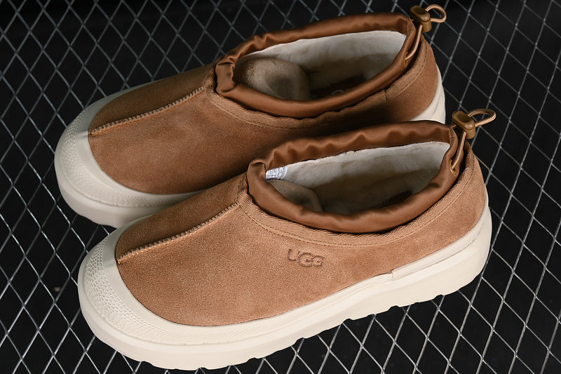 UGG – White Rubber