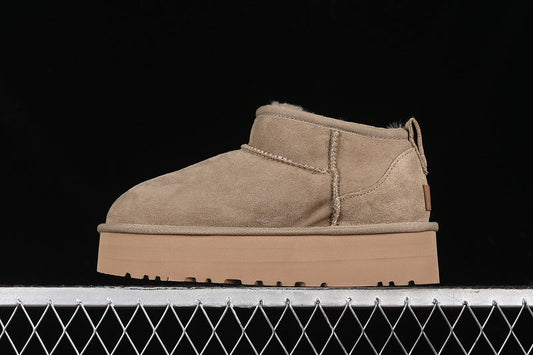 UGG Ultra Mini Platform