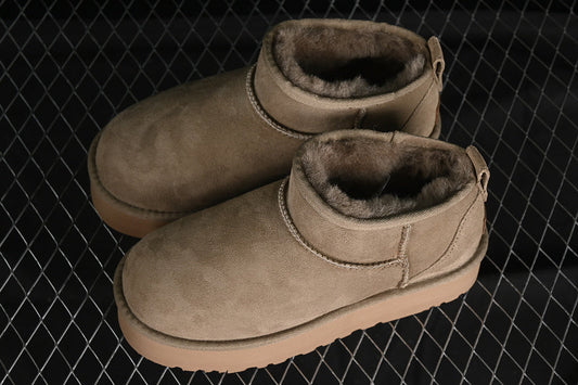 UGG Ultra Mini Platform