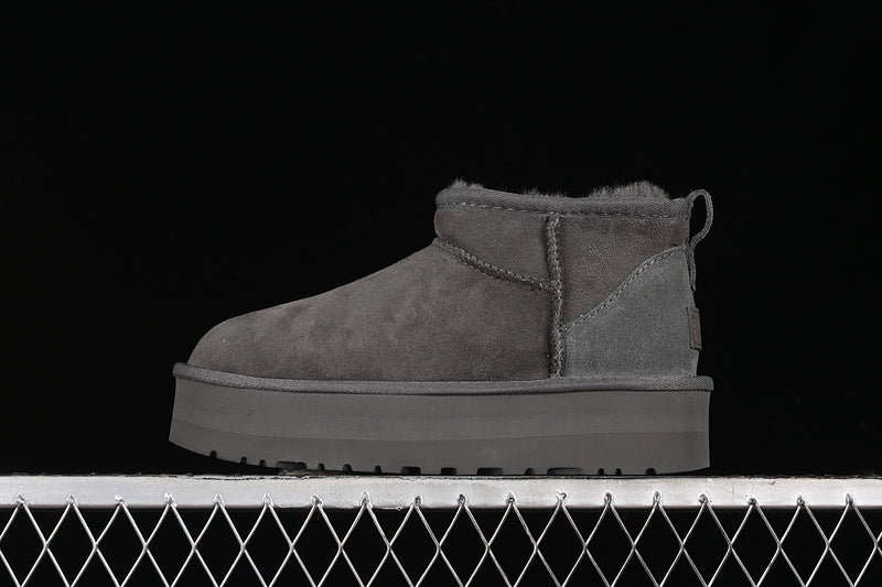 UGG Ultra Mini Platform