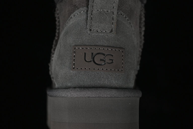 UGG Ultra Mini Platform