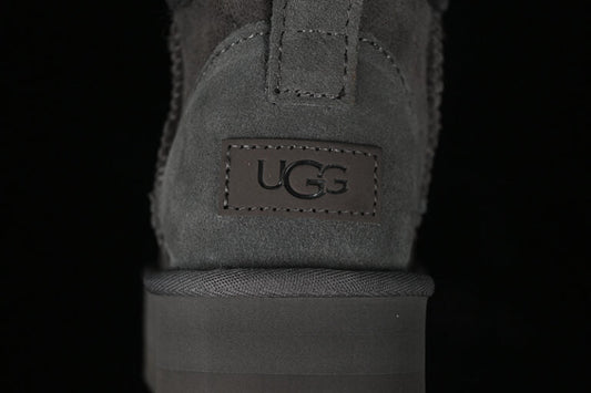 UGG Ultra Mini Platform
