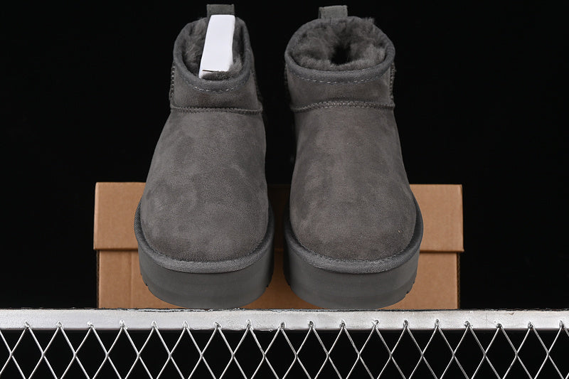 UGG Ultra Mini Platform