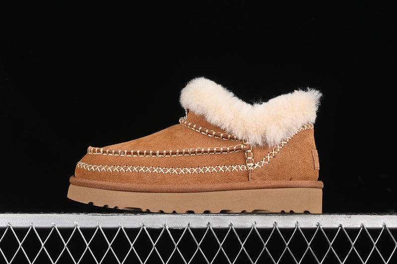 UGG – Classic Mini Alpine