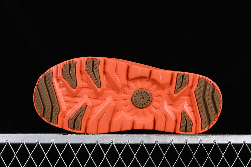 UGG – Orange Rubber