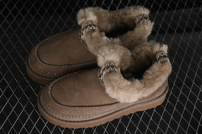 UGG – Alpine Dark Brown