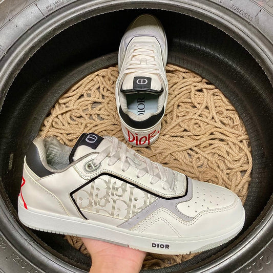 Dior B26