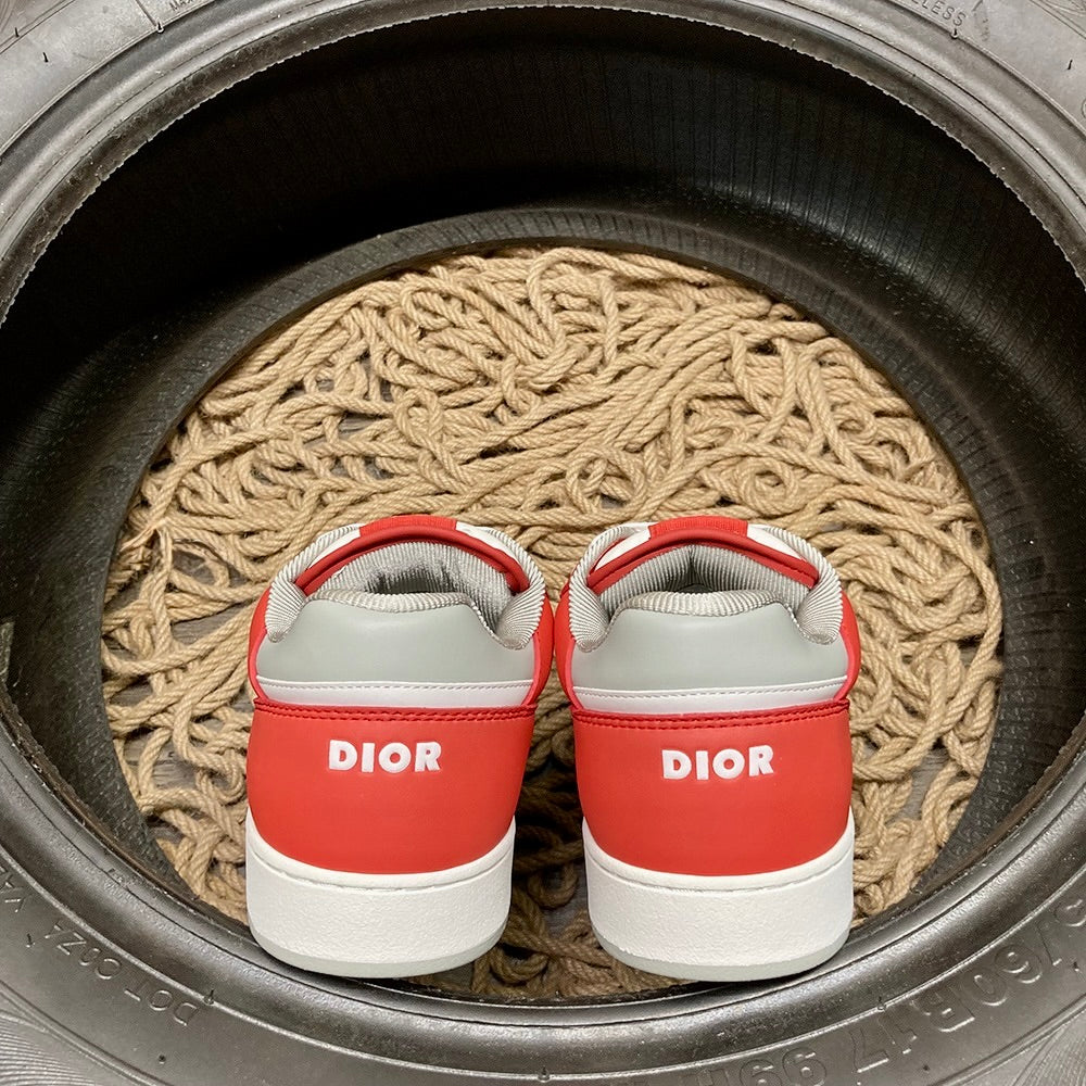 Dior B26