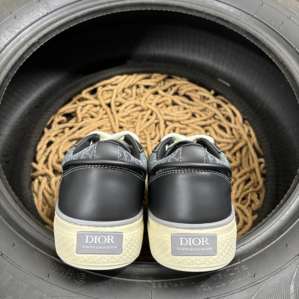 Dior Sneakers Exclusive