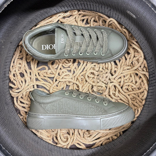 Dior Sneakers Exclusive