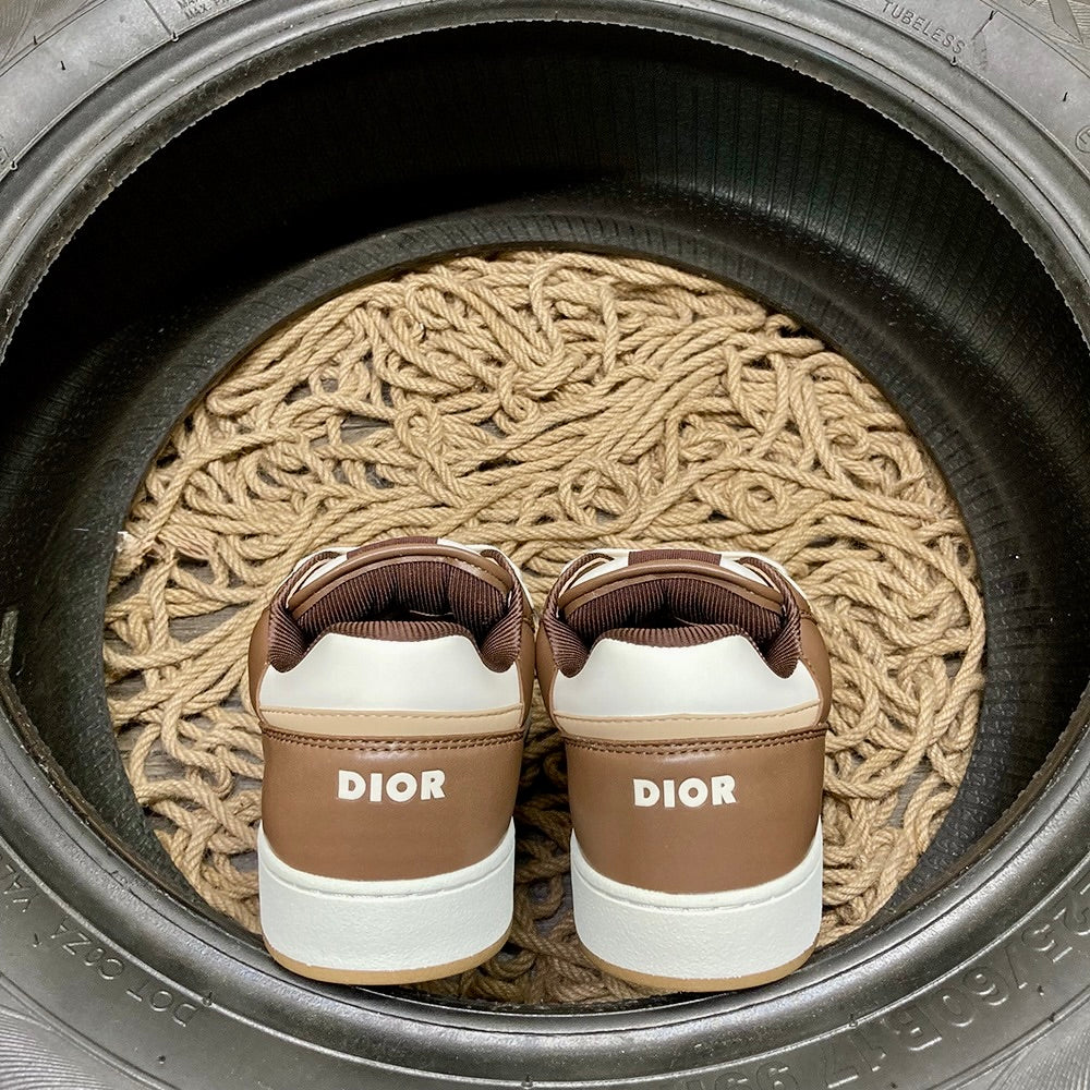 Dior B26