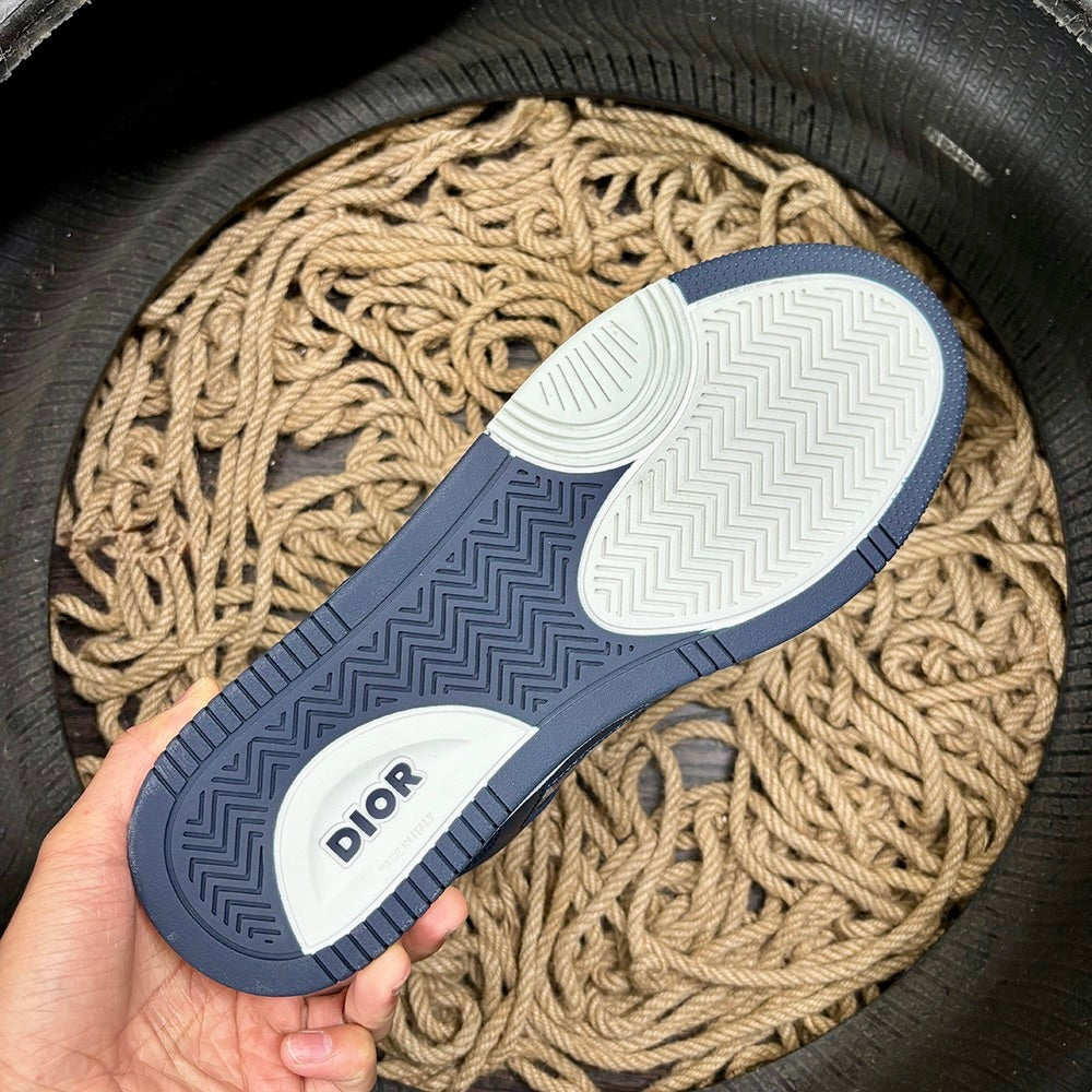 Dior B26
