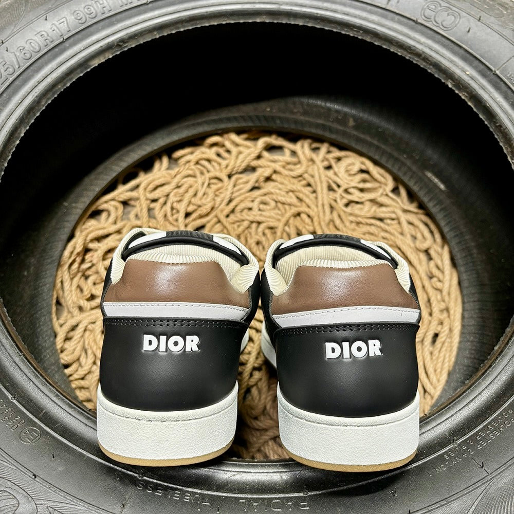 Dior B26