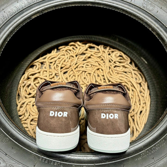 Dior B26