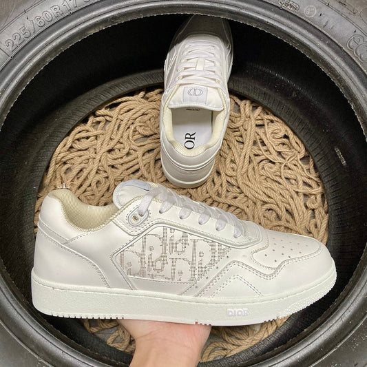 Dior B26