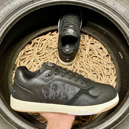 Dior B26