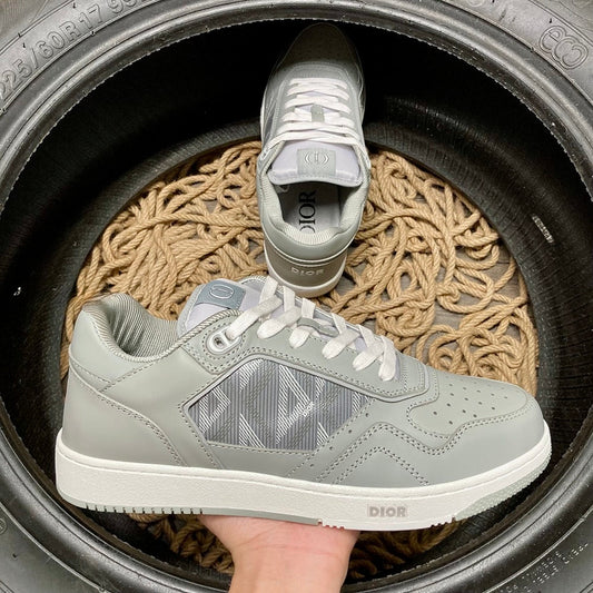 Dior B26