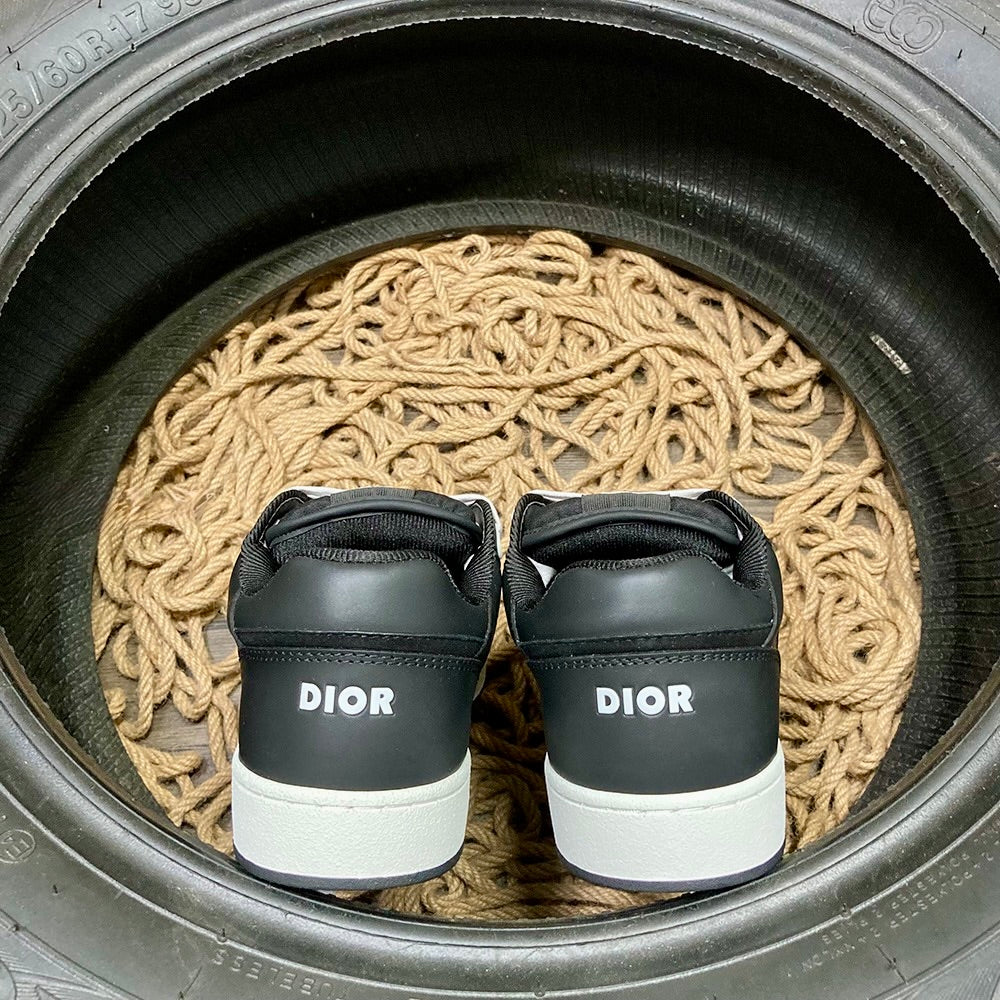 Dior B26