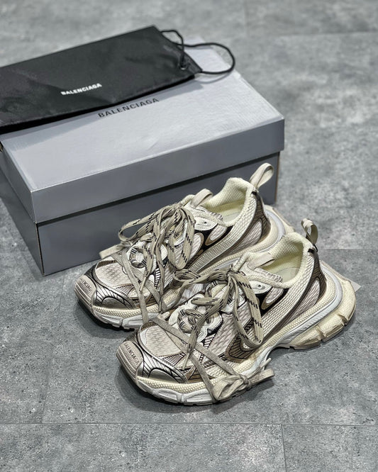 Balenciaga 3XL White Brown