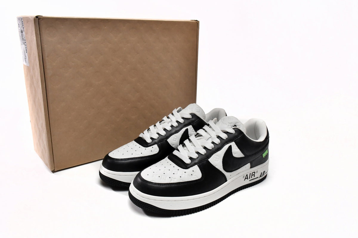 Nike Air Force x LV Black