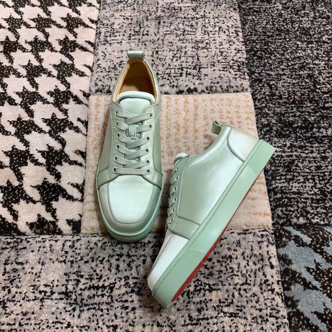 Christian Louboutin Classic Low