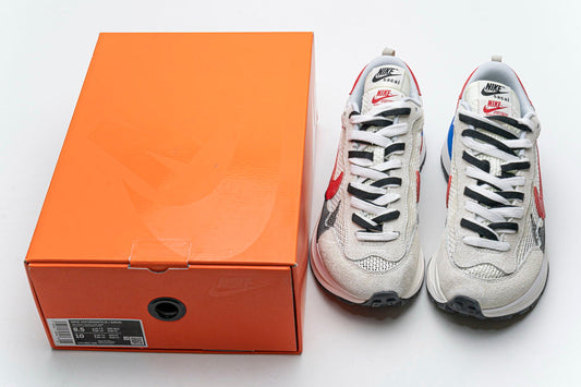 Sacai x Nike Pegasus Vaporfly Villain Grey Blue Red