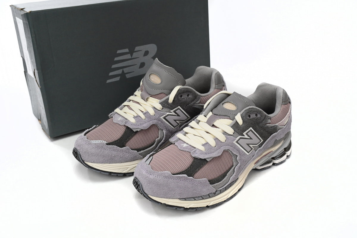 New Balance 2002R
