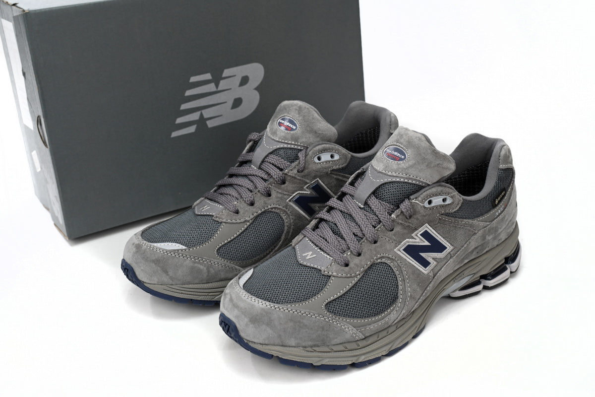 New Balance 2002R