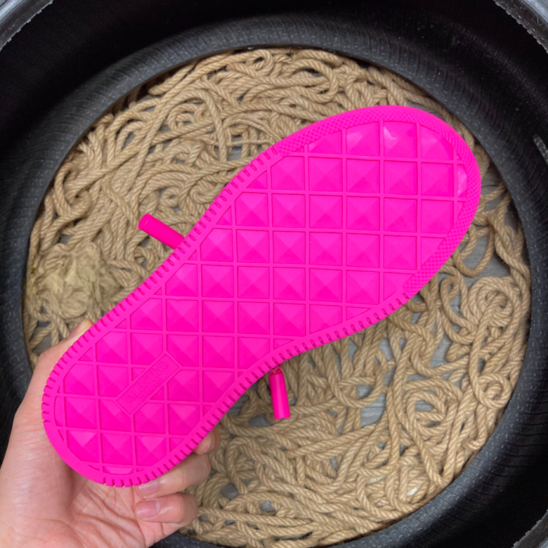 Valentino One Stud Pink Pattern