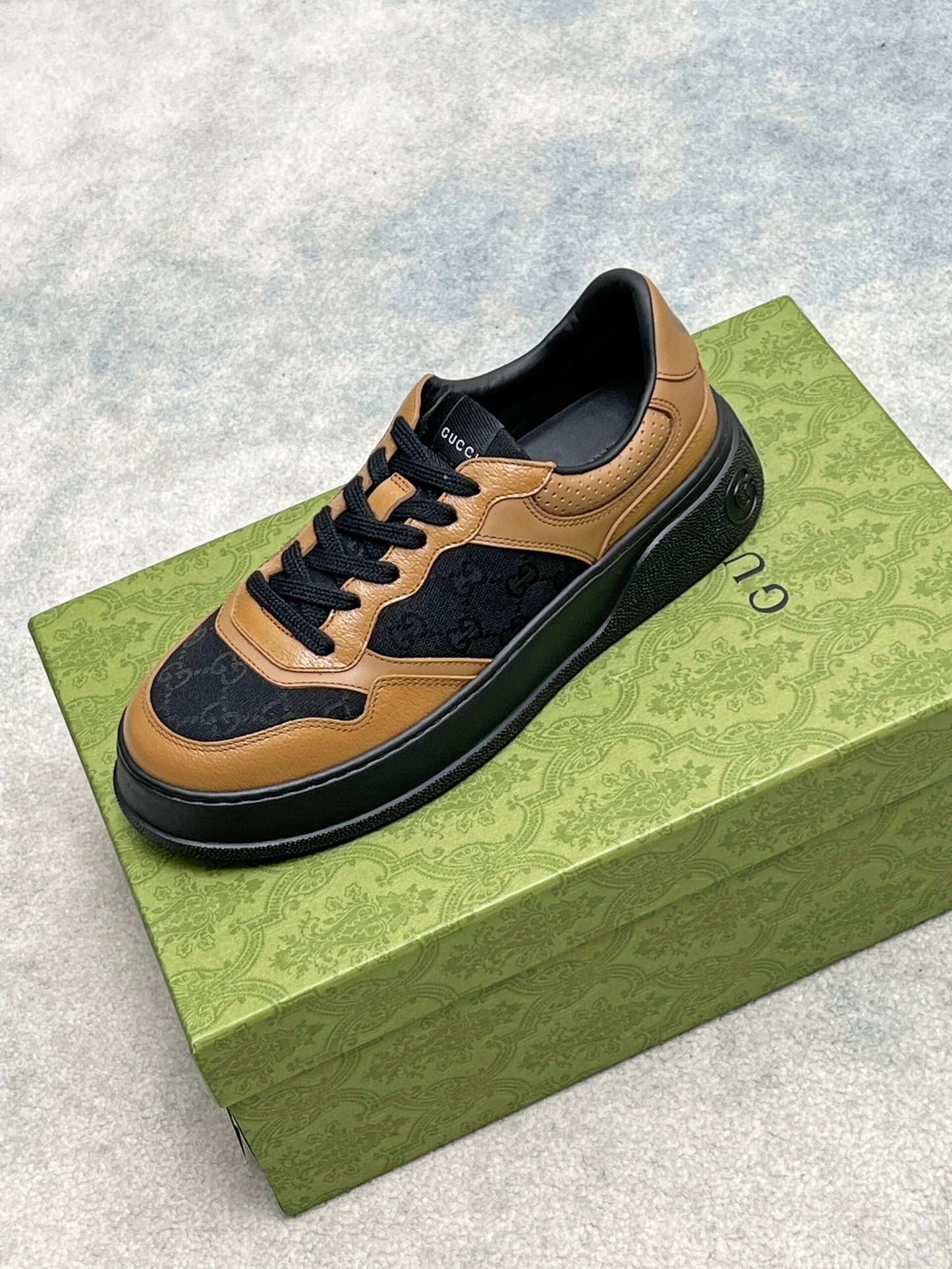 Gucci Screener