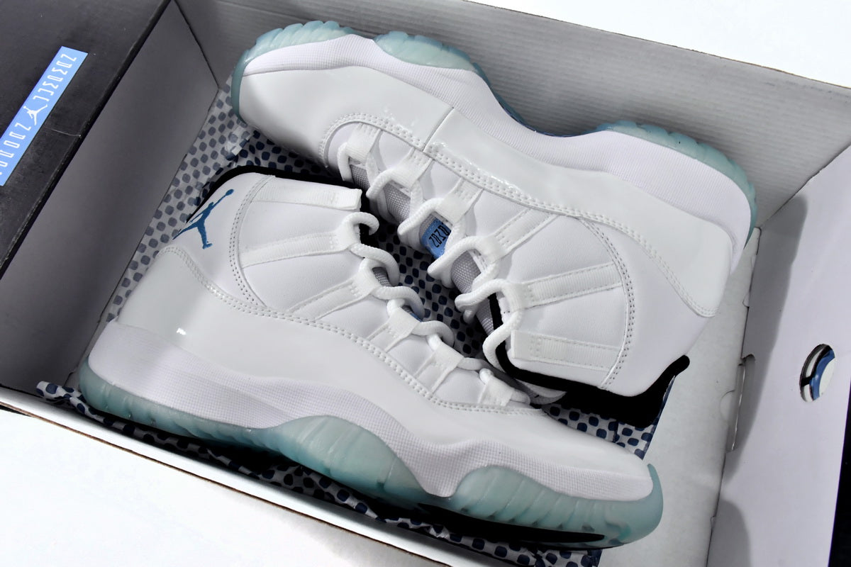 Jordan 11 Legend Blue