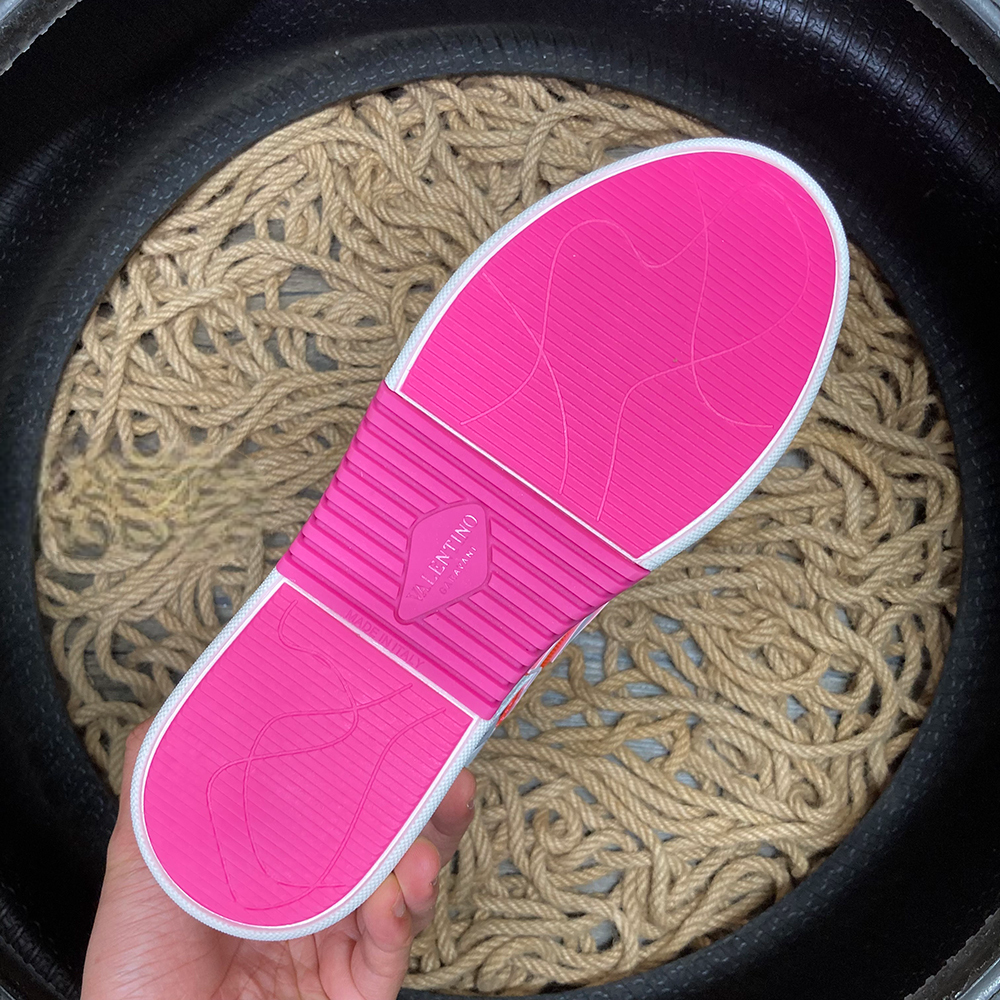 V7TN Trainers Electric Pink