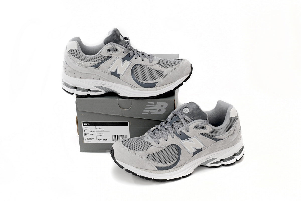 New Balance 2002R