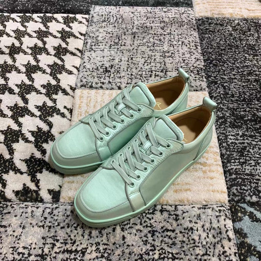 Christian Louboutin Classic Low