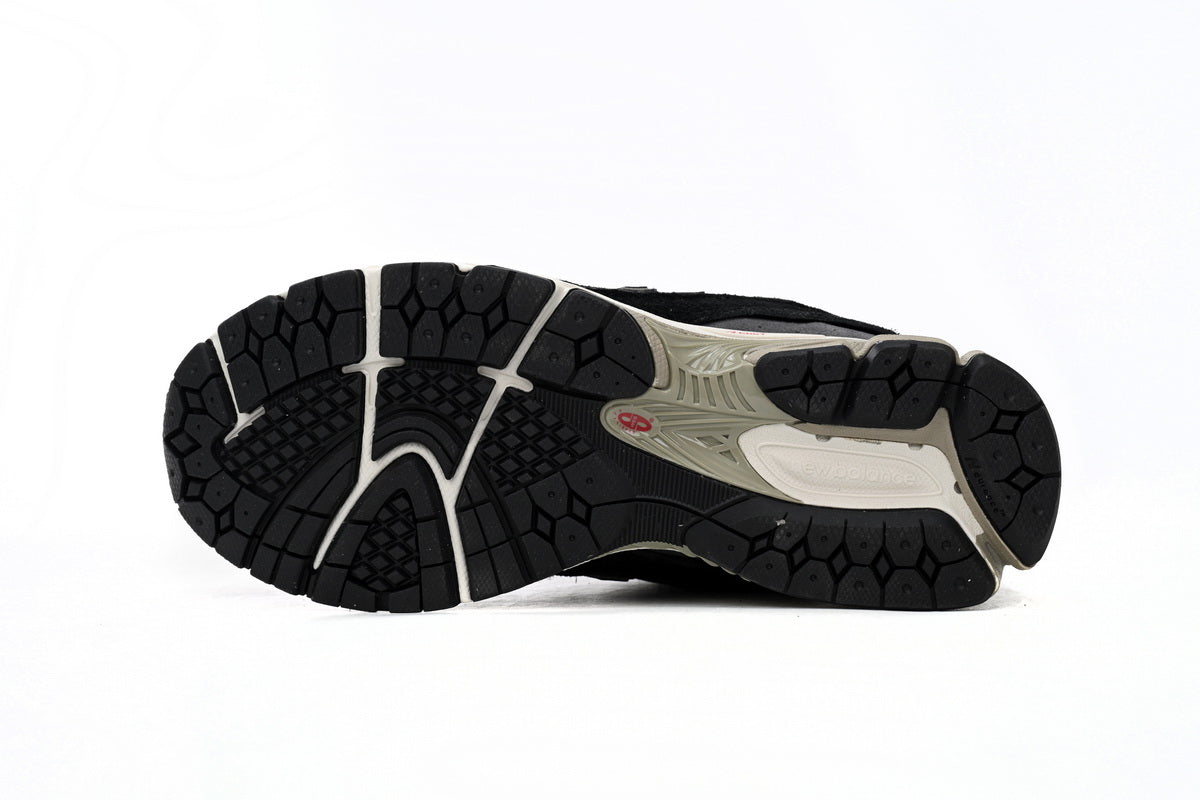 New Balance 2002R