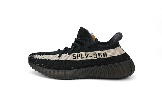 Yeezy 350 V2 Oreo
