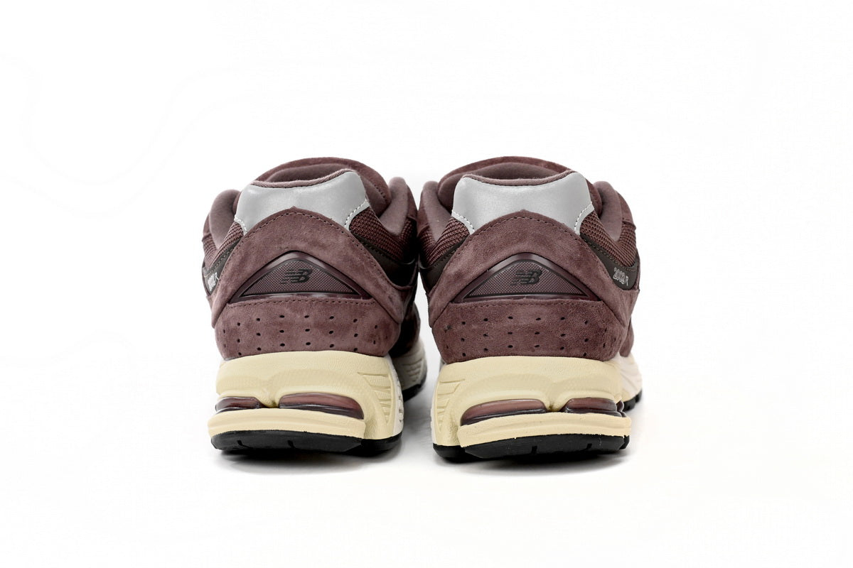 New Balance 2002R