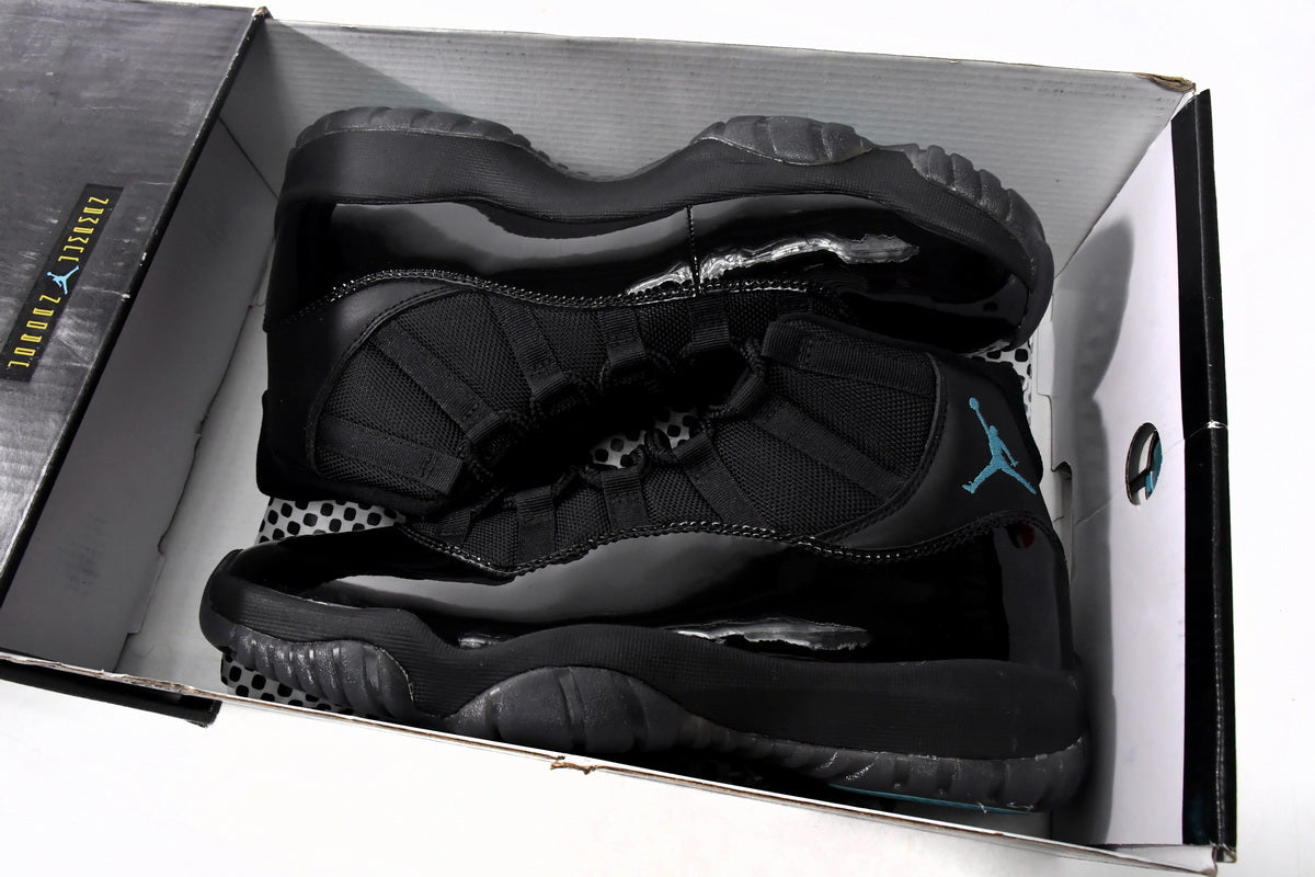 Jordan 11 Gamma Blue