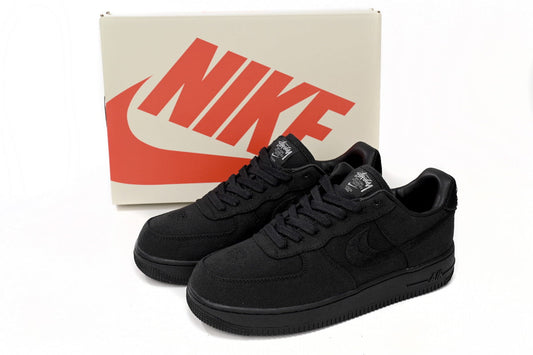 Nike Air Force x Stussy Black