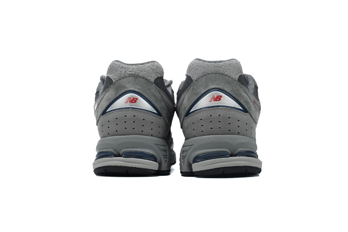 New Balance 2002R