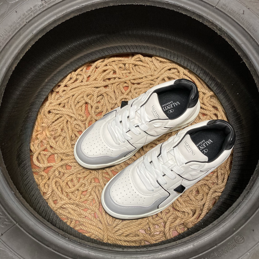 Valentino One Stud White & Grey