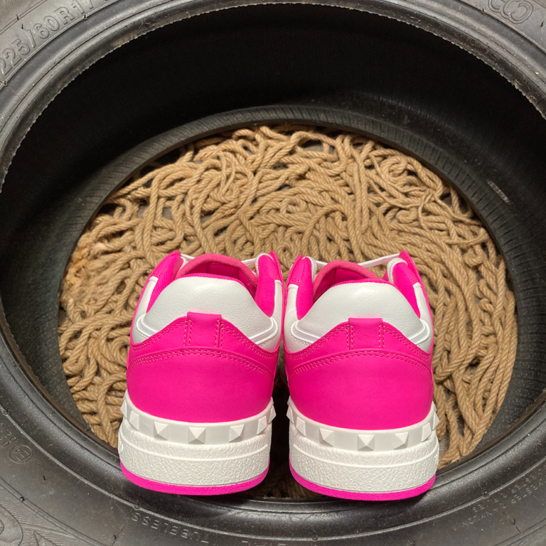 Valentino Freedots Pink