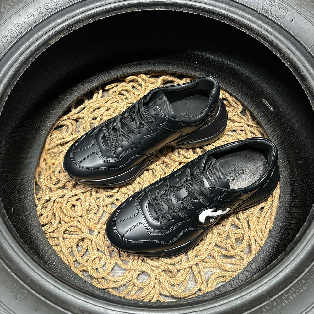 Gucci Rython Interlocking Black