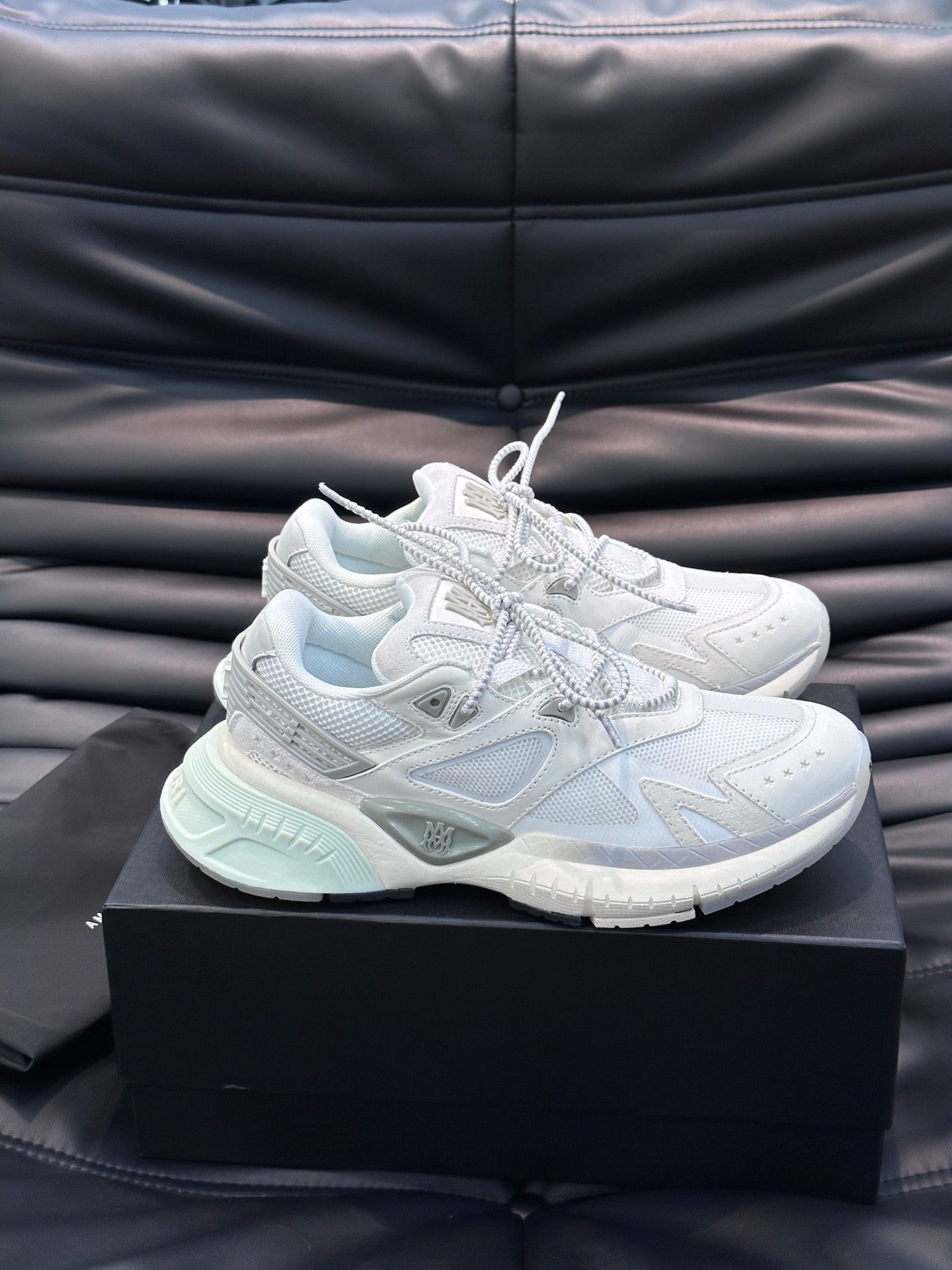 Amiri Runner – White