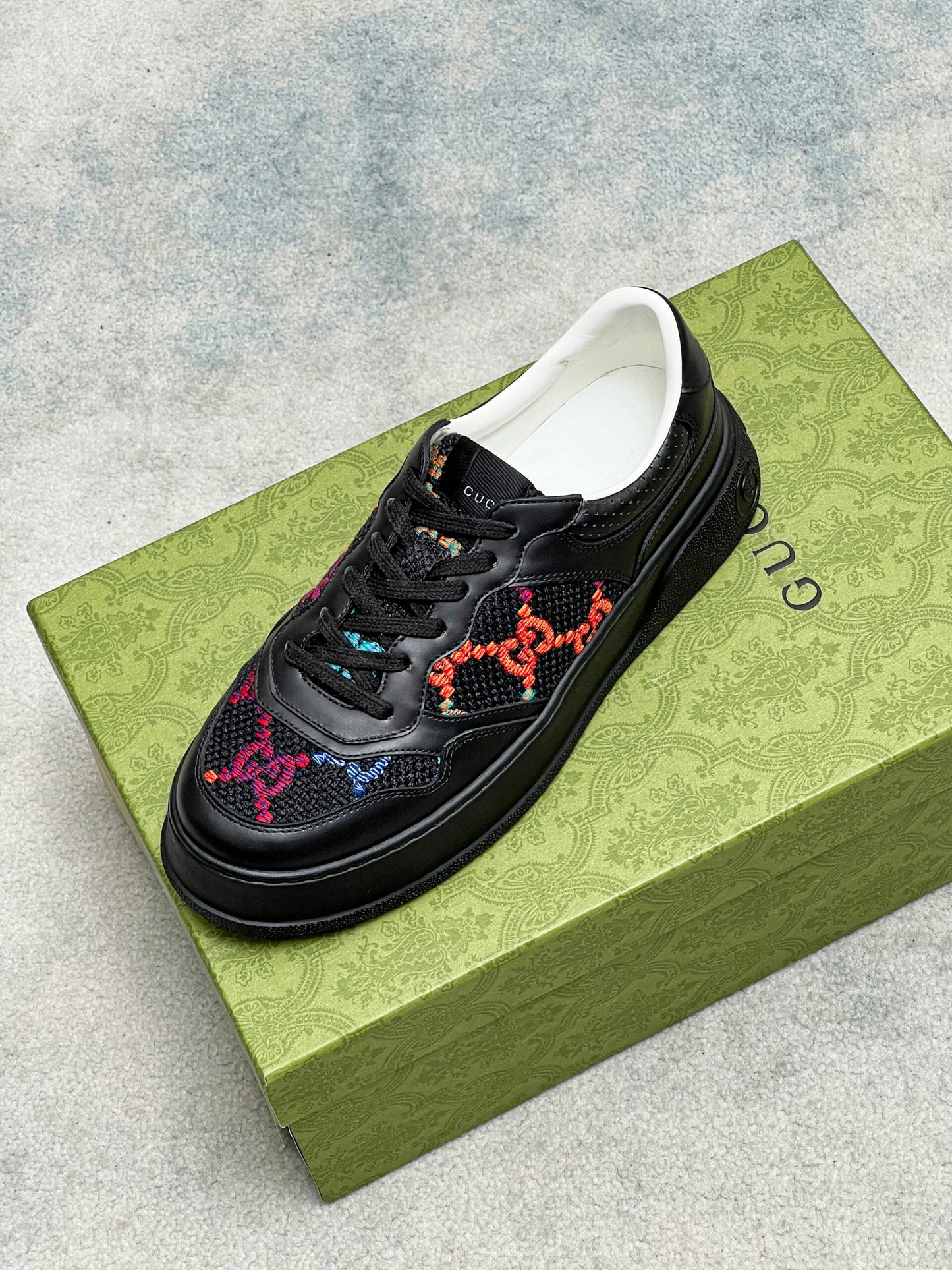 Gucci Screener