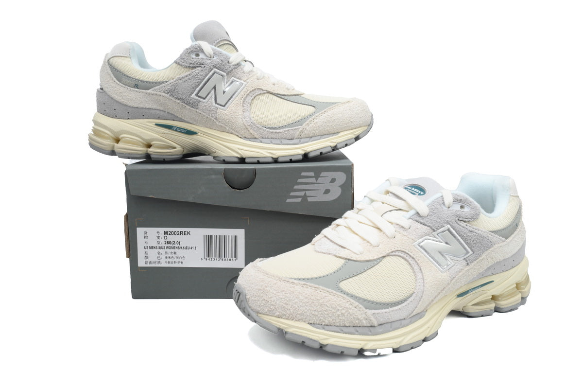 New Balance 2002R