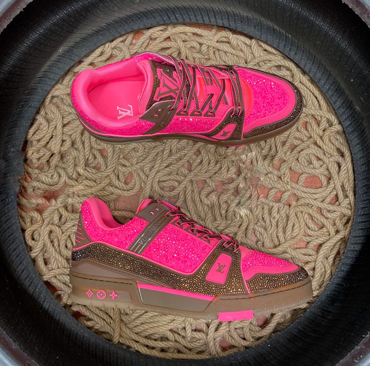 LV SKATE