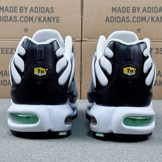 Nike TN – White Gray