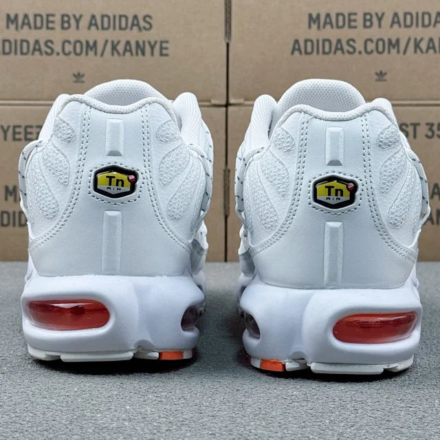 Nike TN – White Laces